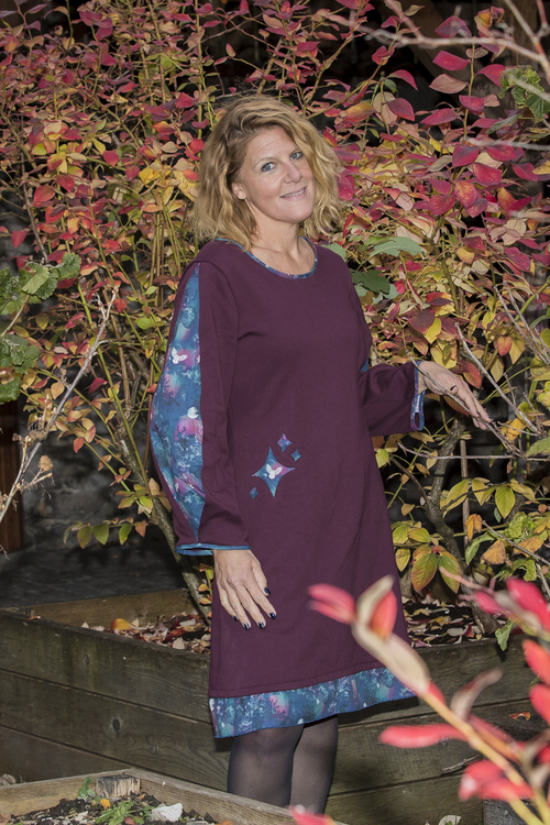 Robe bordeaux arrivant aux genoux Robe bordeaux arrivant aux genoux